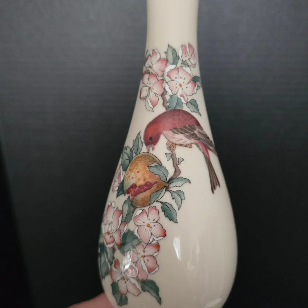 Vtg 80's Lenox Serenade Bud Vase Ivory Porcelain 24k Gold‎ Trim Bird Floral USA